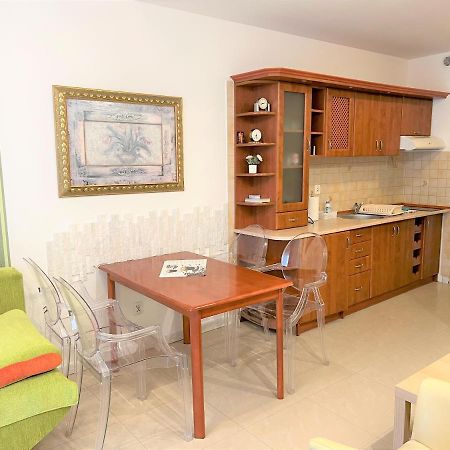 Reksor Apartment Kolobrzeg Bagian luar foto
