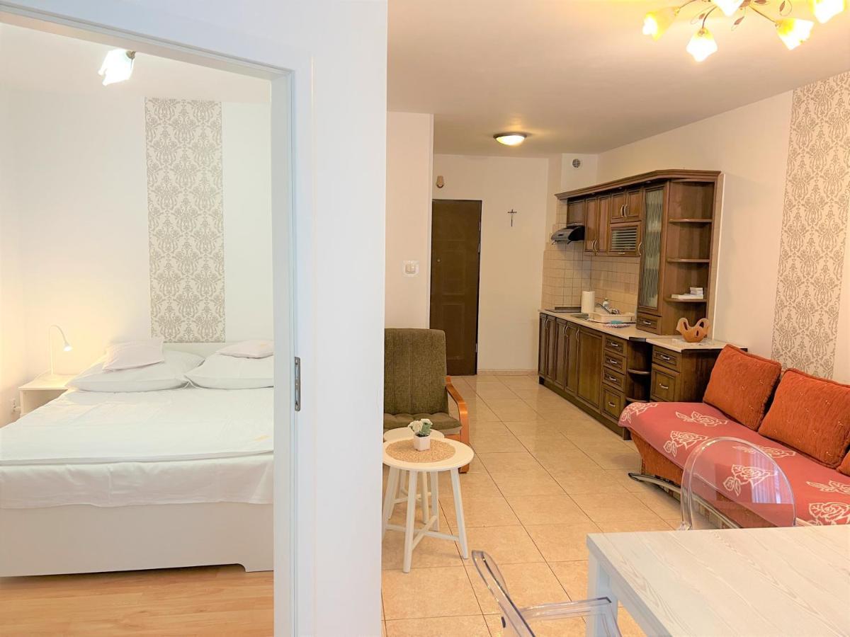 Reksor Apartment Kolobrzeg Bagian luar foto