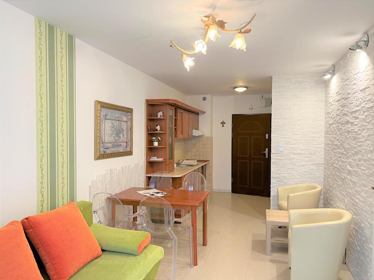 Reksor Apartment Kolobrzeg Bagian luar foto
