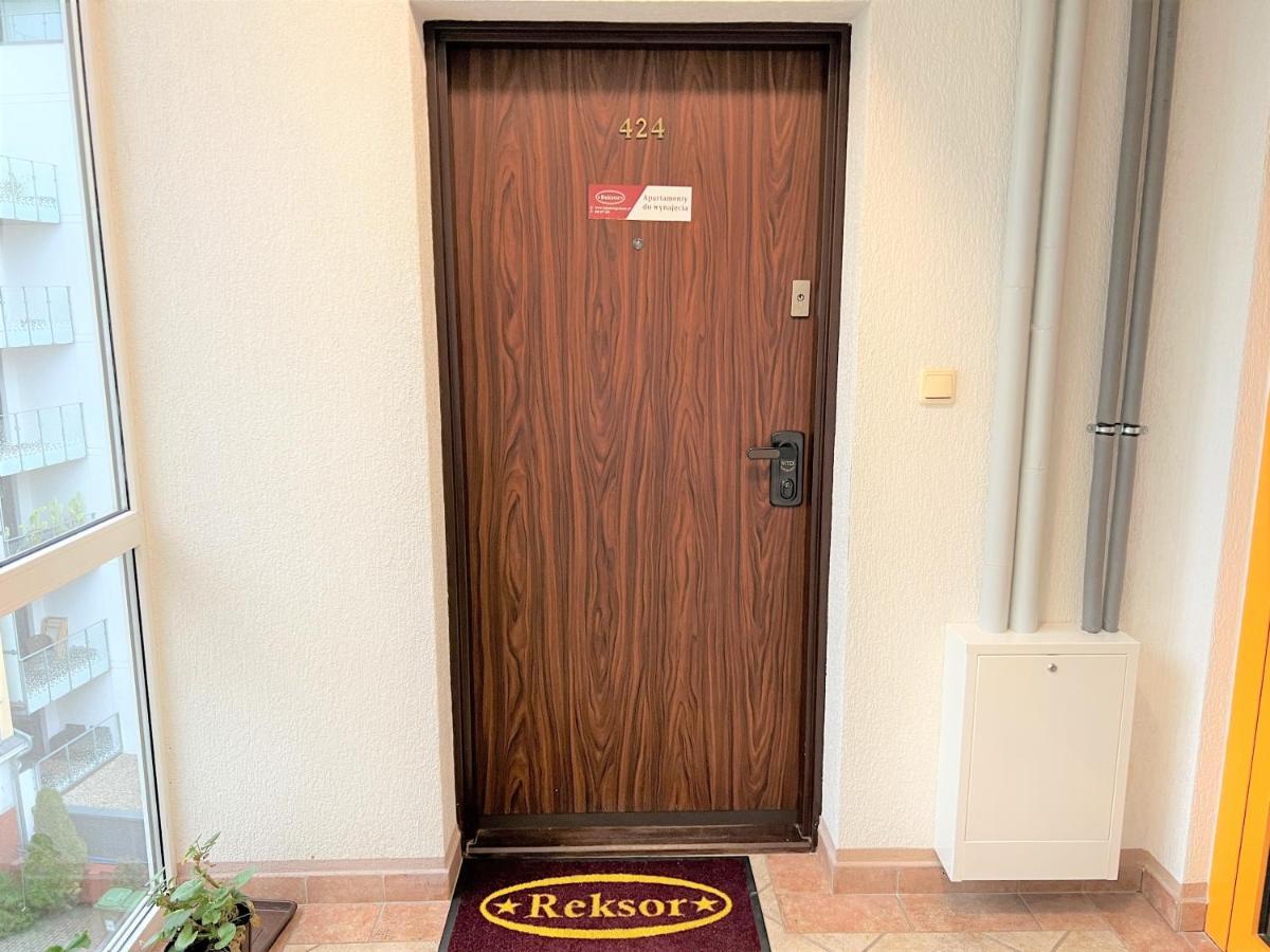 Reksor Apartment Kolobrzeg Bagian luar foto